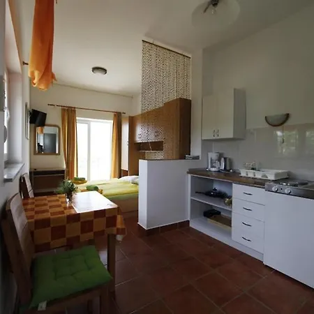 In With Sea View, Balcony, Air Conditioning, Wifi 4855-4