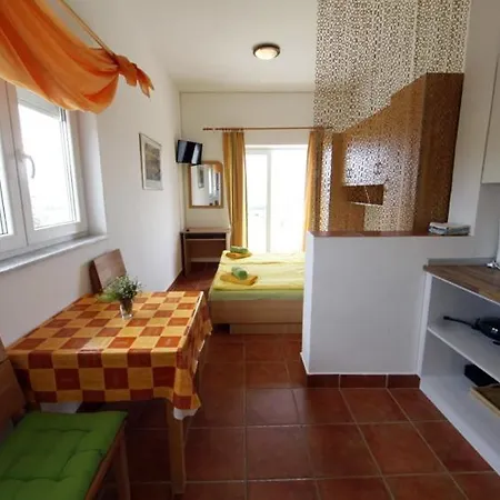 In With Sea View, Balcony, Air Conditioning, Wifi 4855-4 * Lopar