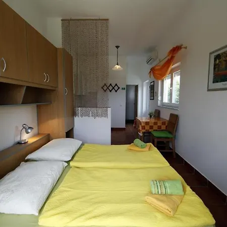 In With Sea View, Balcony, Air Conditioning, Wifi 4855-4